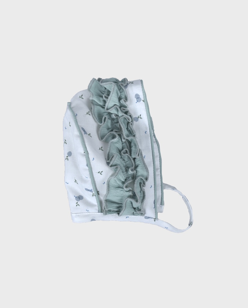 Braga-falda cerezas y camisa blanca